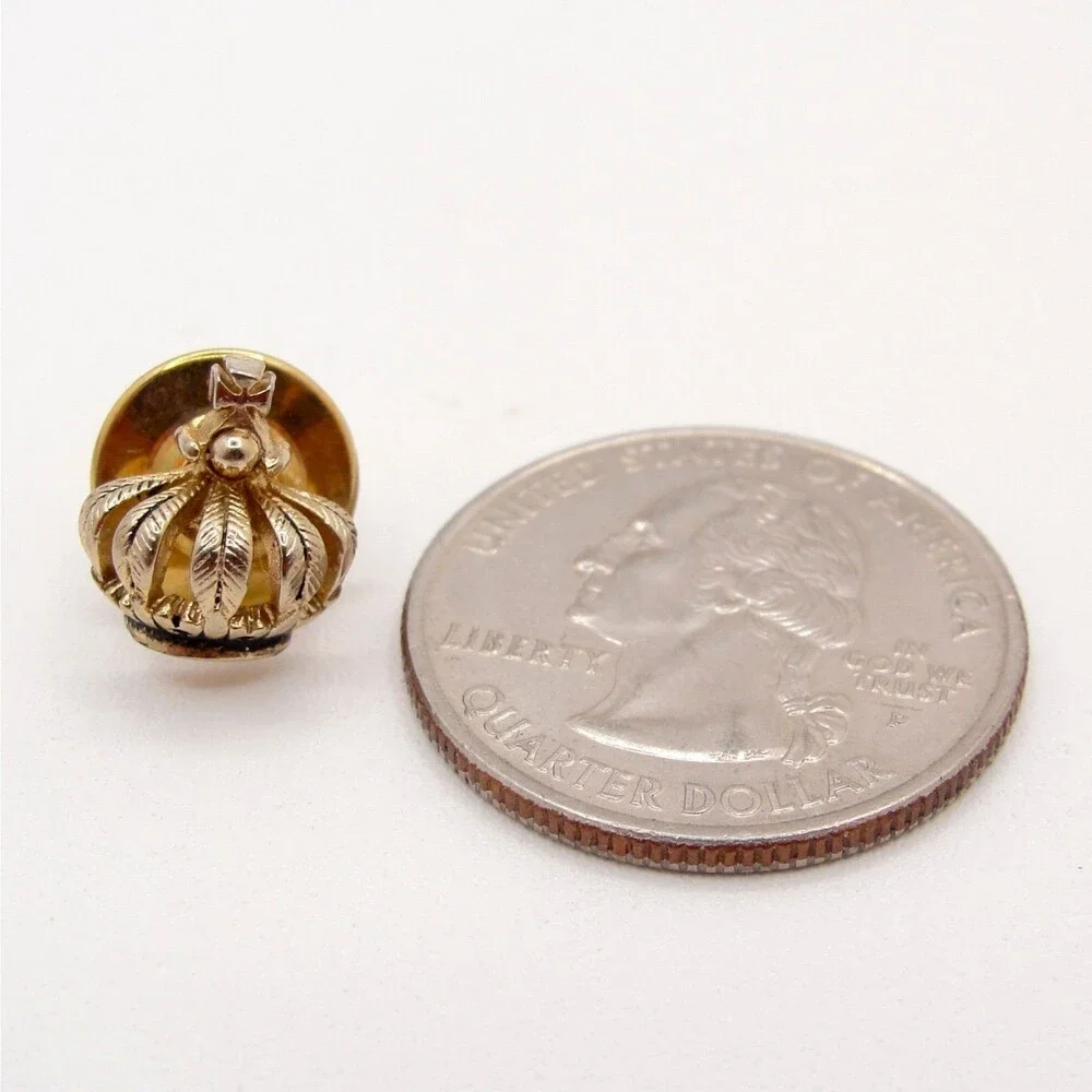 Vintage Swank Gold Tone Imperial Crown Tie Tack Lapel Pin Maltese Cross 1960s